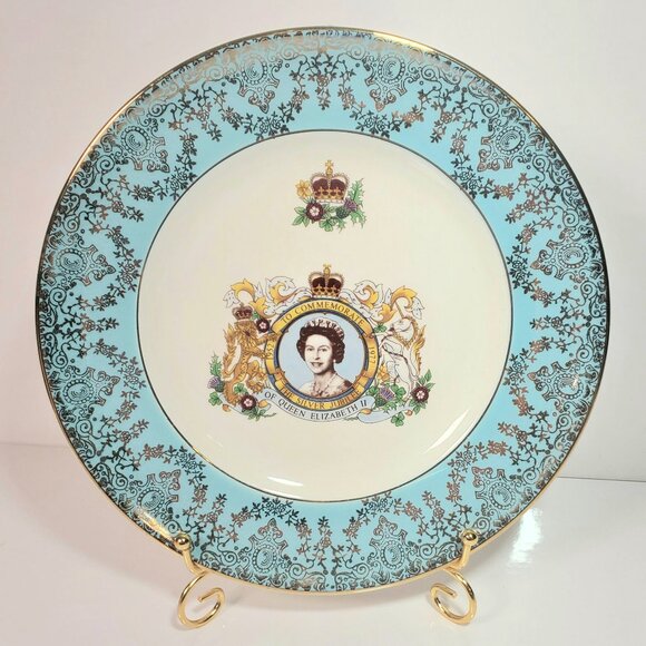 Royal Memorabilia Plate – Queen Elizabeth II Silver Jubilee 1977 - Picture 1 of 6